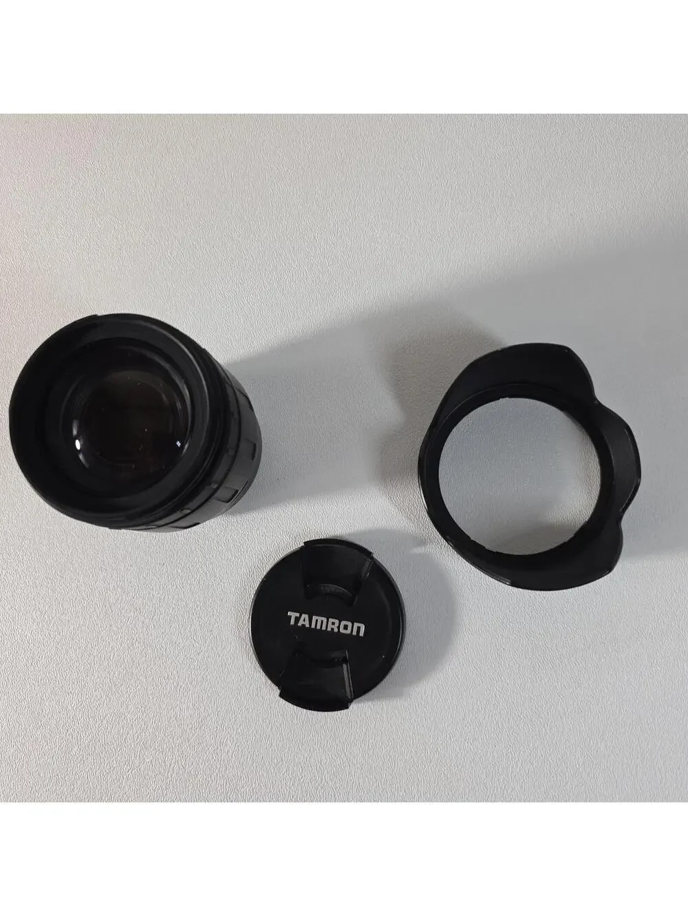 Tamron 28-105mm f4-5.6 AF [IF] Zoom Lens w Lens Hood and Cap Tested Minolta